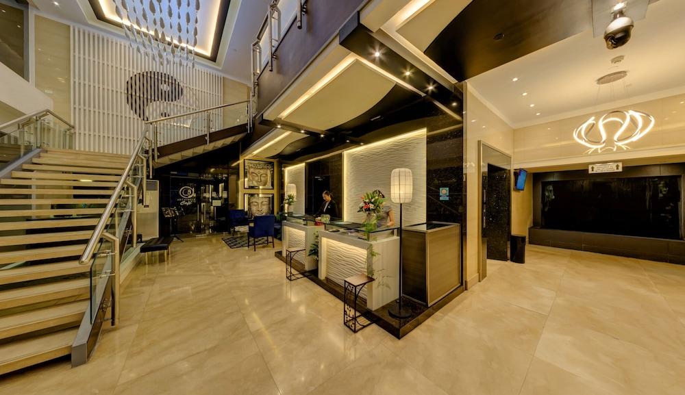 Y2 Residence Hotel Managed By Hii Makati City Exterior photo